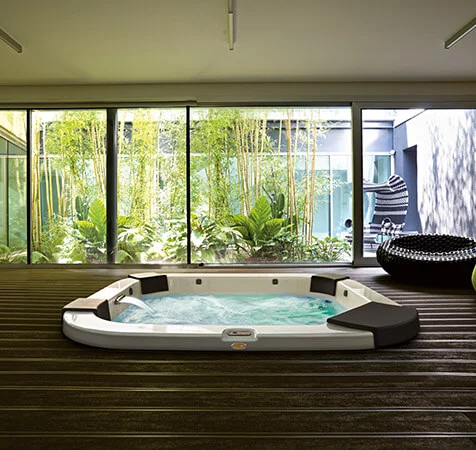 Jacuzzi interieur